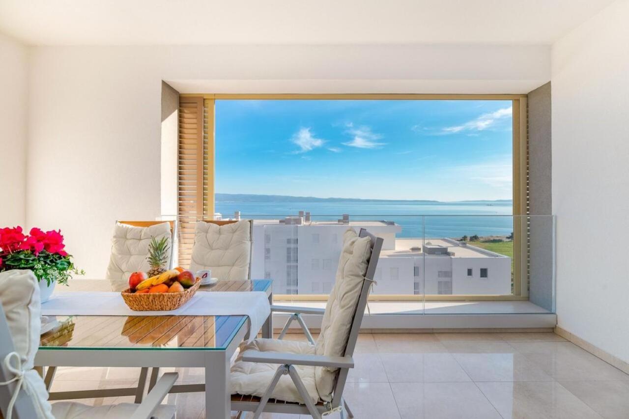 Sea View Apartment Ema Split Eksteriør billede